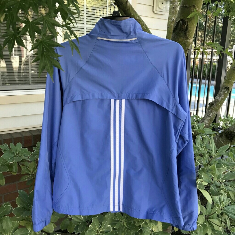 VTG ADIDAS WINDBREAKER
